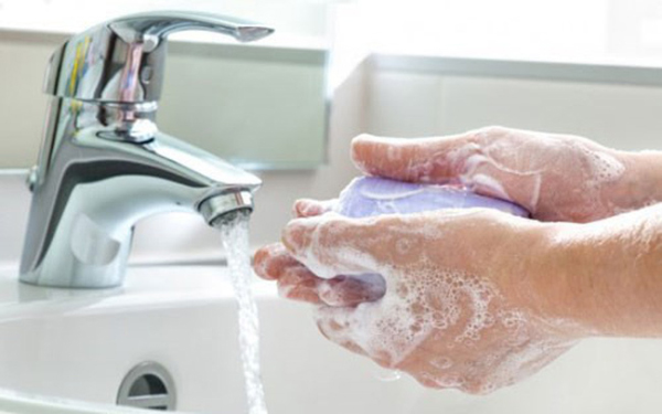 Rửa tay là cách tốt nhất để loại bỏ vi khuẩn, virus
