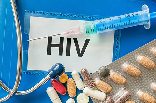Có thể xuất hiện những tác dụng phụ khi sử dụng thuốc hỗ trợ điều trị HIV